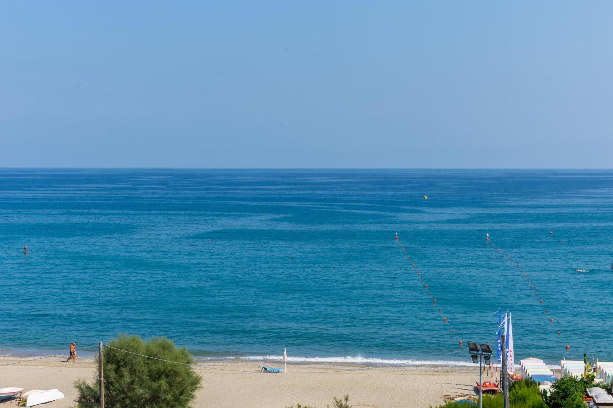 B&B Hotel Savona Dış mekan fotoğraf