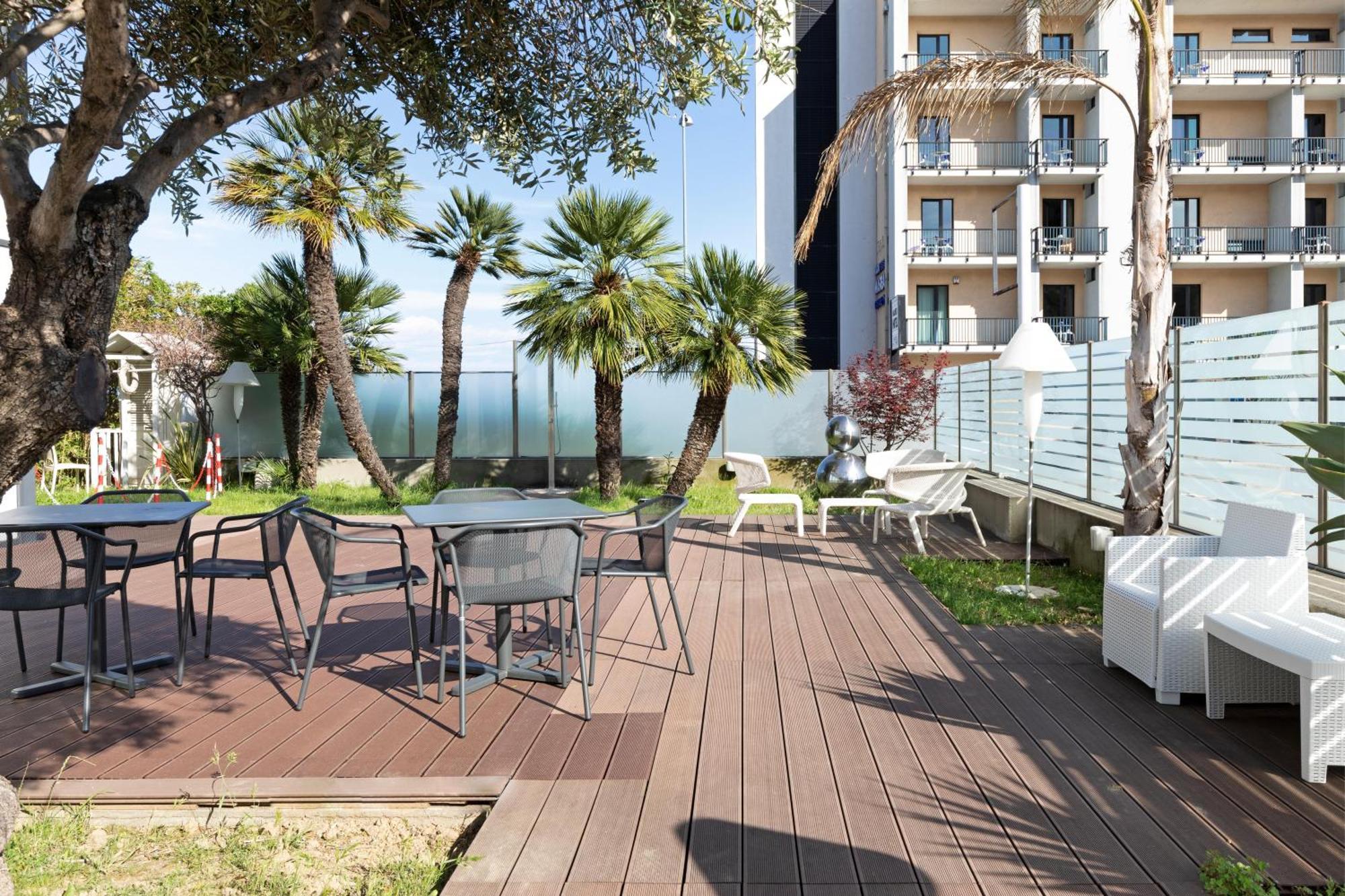 B&B Hotel Savona Dış mekan fotoğraf