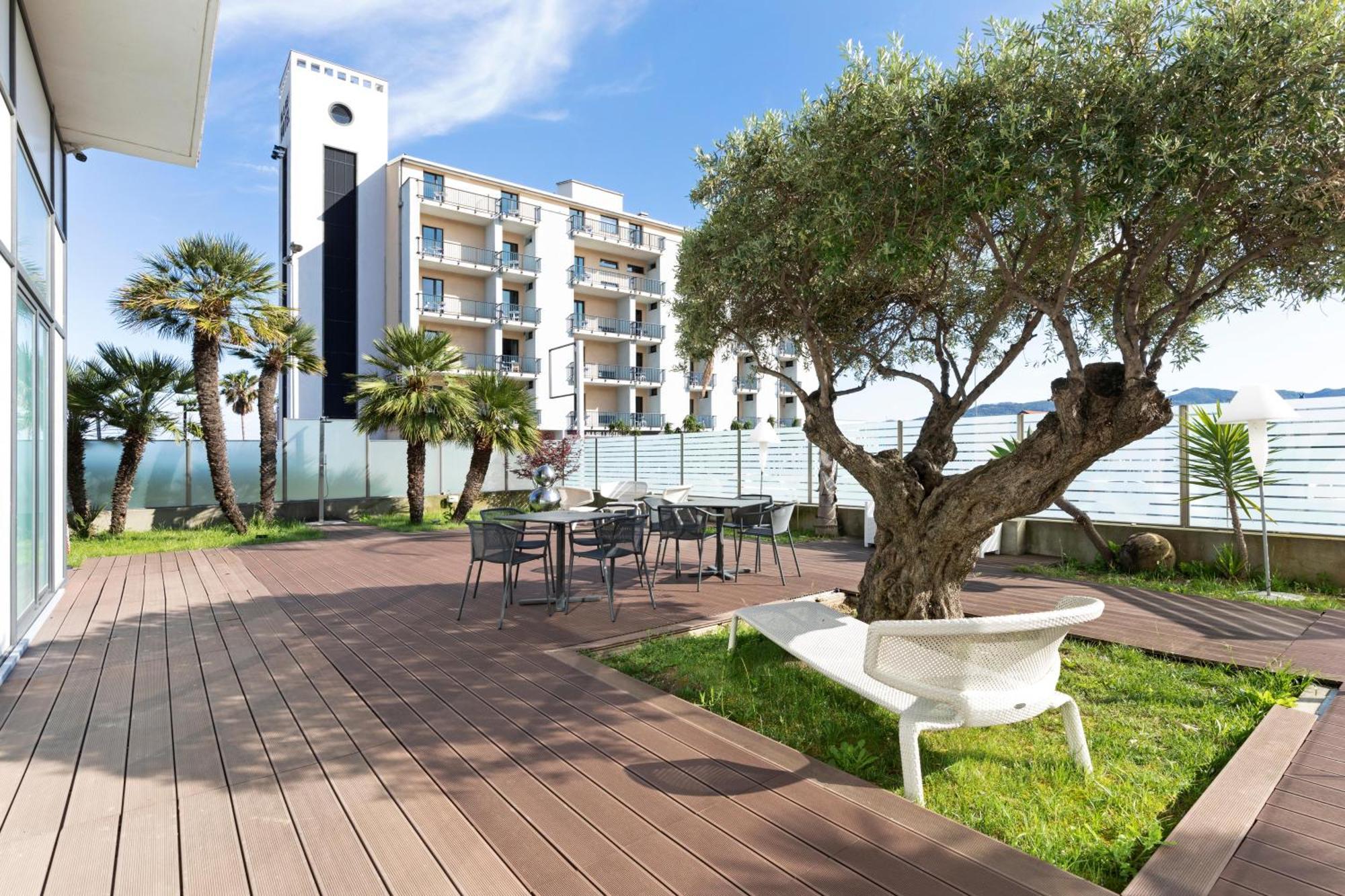 B&B Hotel Savona Dış mekan fotoğraf